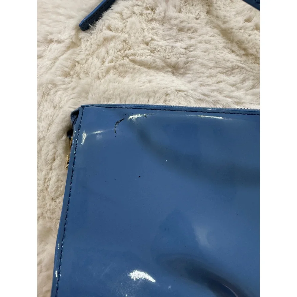 Dooney &‎ Bourke Crossbody Bag Blue Patent Leather Glossy Gold Purse Minimalist